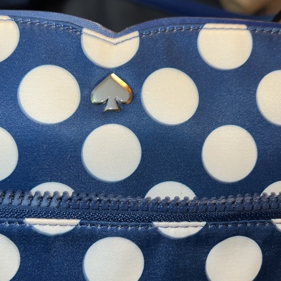 Kate Spade. Jae Large Tote
Nylon Seaside Dot Blue with Silver tone hardware - Picture 5 of 6